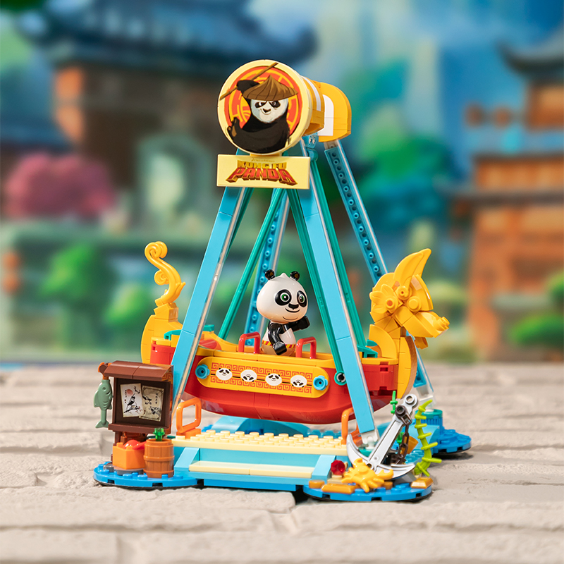Pantasy x Kung Fu Panda Adventure Park · Pirate ship ride